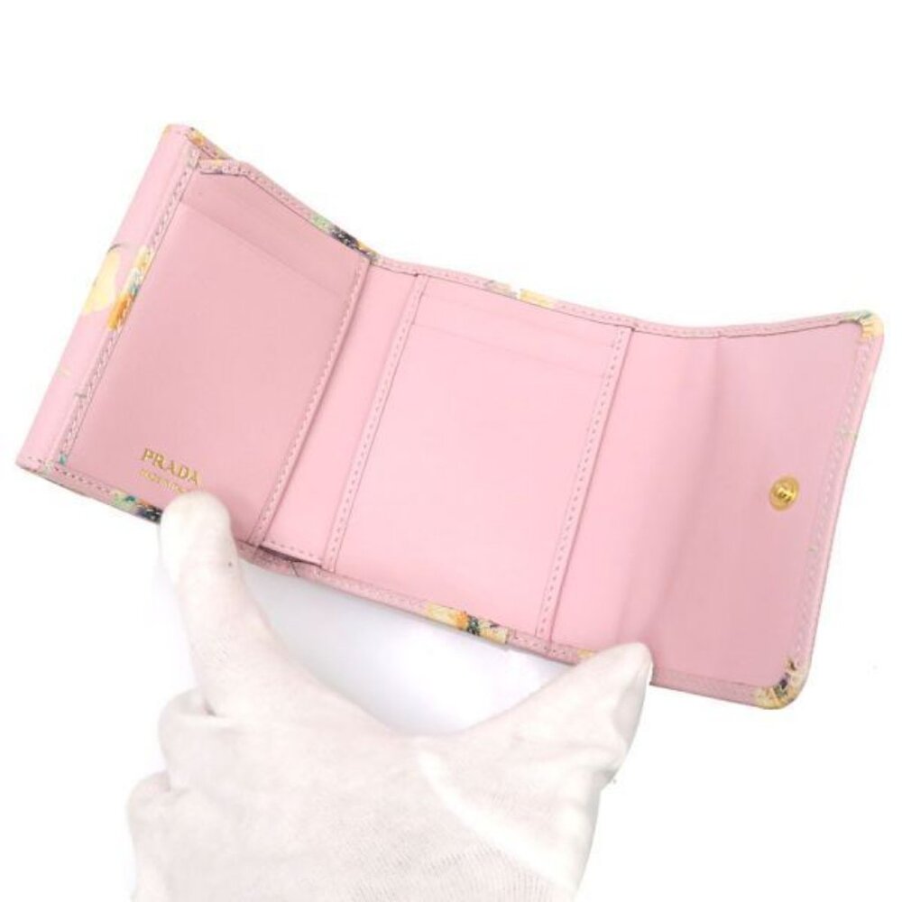 Prada Saffiano Triangle Wallet - Picture 3 of 9